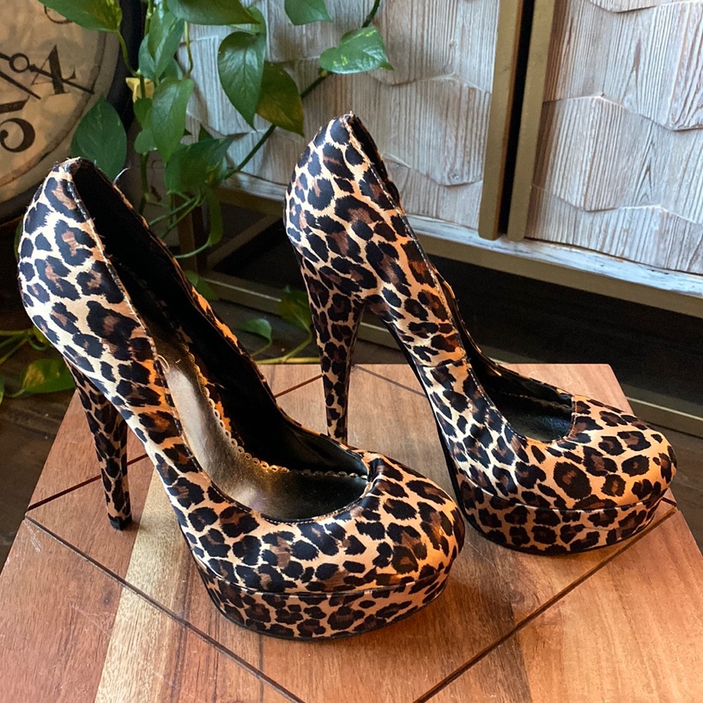 Bebe Leopard Print Baddies